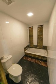 Hotel Queen Jamadevi