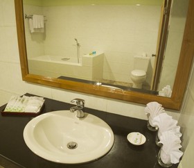 Jade Royal Hotel Monywa