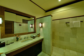 Popa Mountain Resort