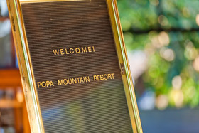 Popa Mountain Resort