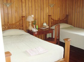 Popa Mountain Resort