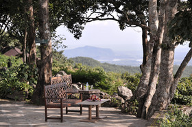 Popa Mountain Resort
