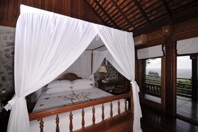 Popa Mountain Resort