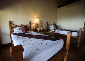 Popa Mountain Resort