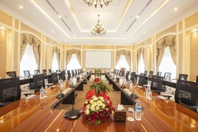 Grand Amara Hotel