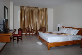 Man Myanmar Hotel
