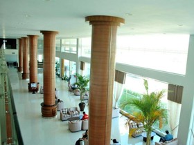 Man Myanmar Hotel