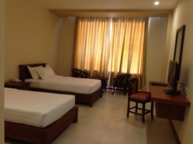 Man Myanmar Hotel