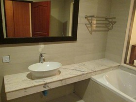 Man Myanmar Hotel