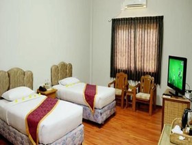 Myat Nan Yone Hotel