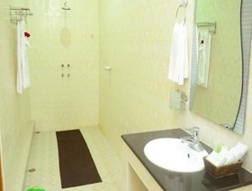 Myat Nan Yone Hotel