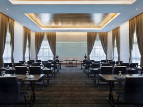The Lake Garden Nay Pyi Taw - MGallery