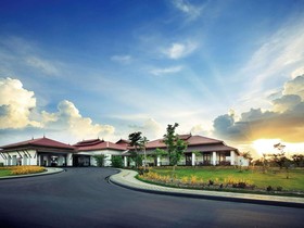 The Lake Garden Nay Pyi Taw - MGallery