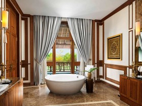 The Lake Garden Nay Pyi Taw - MGallery