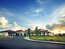 The Lake Garden Nay Pyi Taw - MGallery