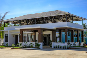 Ria Resort