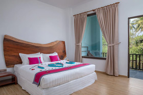 Ria Resort