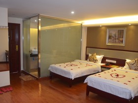 Good Luck Hotel