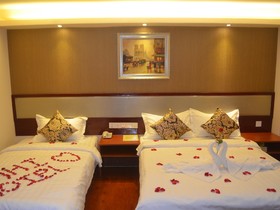 Good Luck Hotel