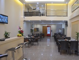 Good Luck Hotel