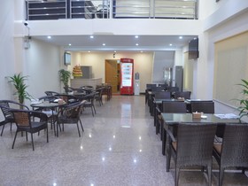 Good Luck Hotel