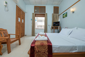 Yangon Urban Hotel