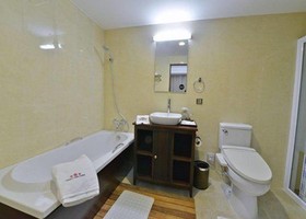 Cherry Hills Hotel