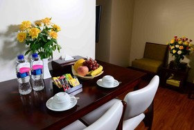 Cherry Hills Hotel