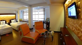 Clover Hotel