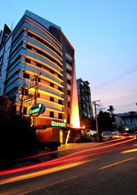 Clover Hotel