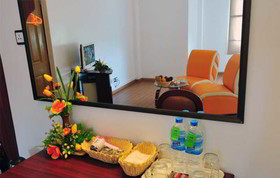 Clover Hotel