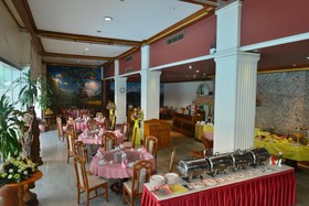 Golden Butterfly Hotel