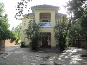 Golden Guest Inn