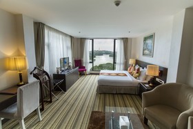 Esperado Lake View Hotel