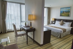 Esperado Lake View Hotel