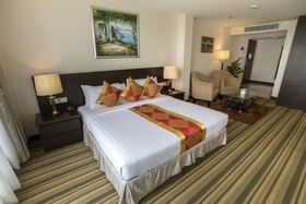 Esperado Lake View Hotel
