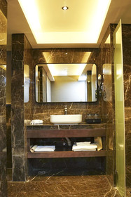 Hoya International Hotel
