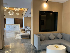 Hoya International Hotel