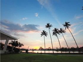 Inya Lake