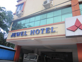 Jewel Hotel