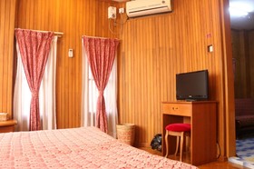 Kaung Lay Inn