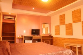 Kaung Lay Inn
