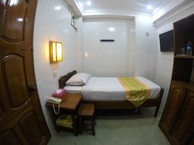 May Shan Hotel