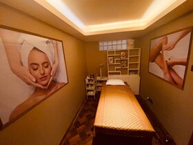 Prince Hotel