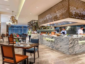 Pullman Yangon Centrepoint