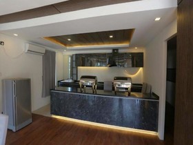Royal Crown Hotel