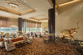 Sedona Hotel Inya Wing