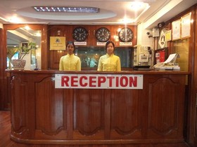 Sunflower Hotel