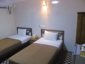 Sunflower Hotel