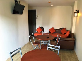 The Vibe Inn